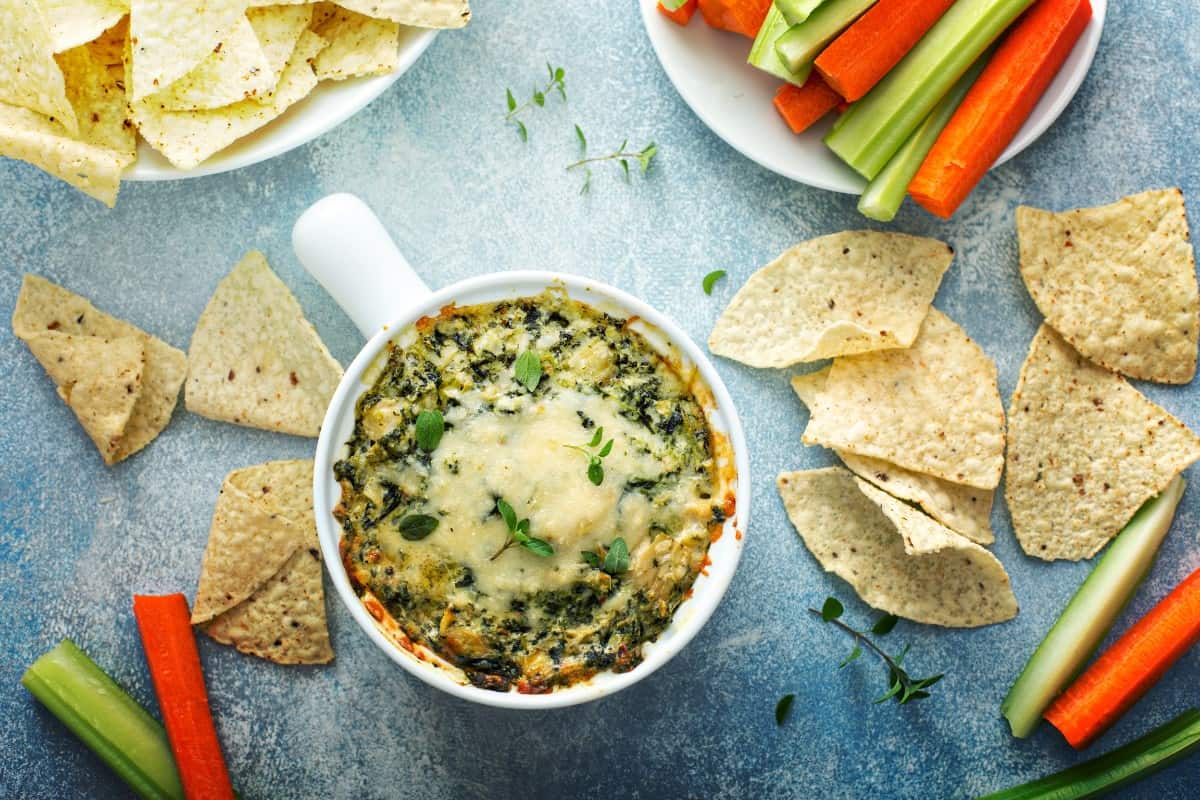 Best 5 Ingredient Spinach Artichoke Dip