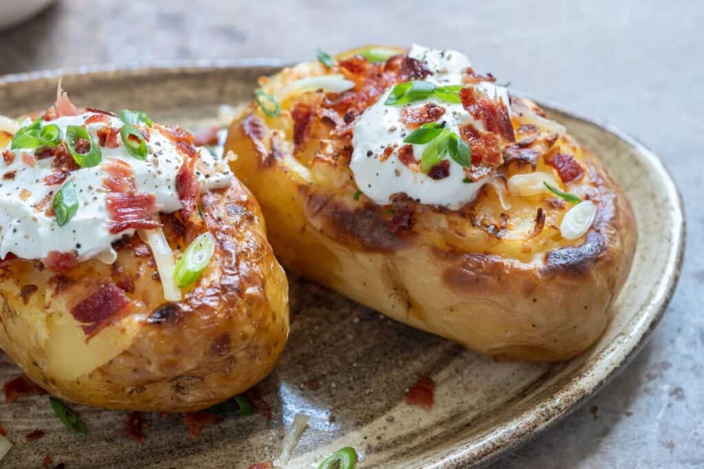 Viral 5 Ingredient Nacho Baked Potatoes