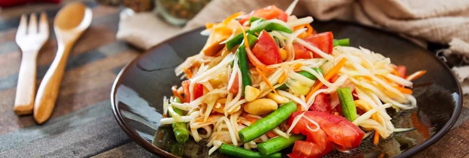 Zesty Thai Papaya Salad