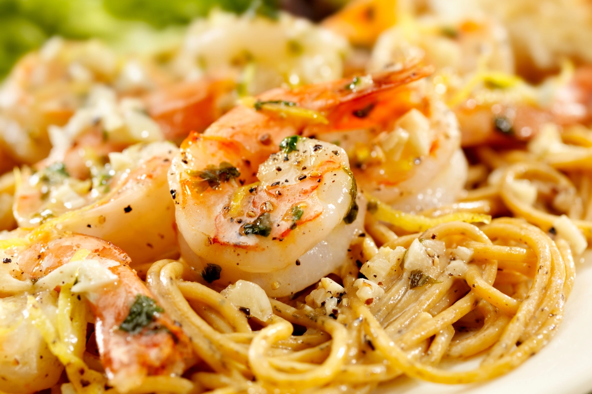 Lemon Garlic Shrimp Pasta